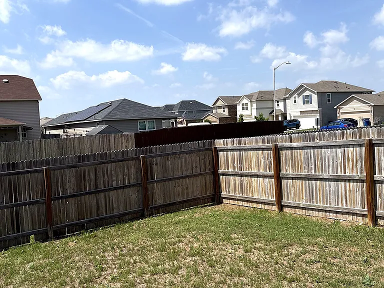 Blacktail Dr — Photo 9
