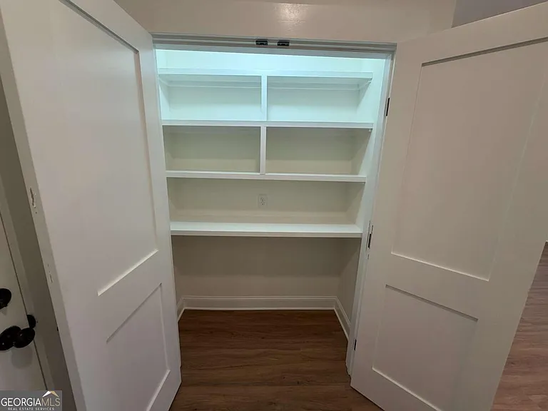 109 Longpoint Dr #A — Photo 10