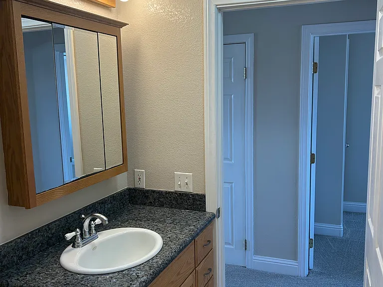 1288 Holly Ave — Photo 13