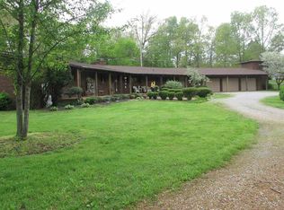 2748 Dogtown Rd, Benton, KY 42025