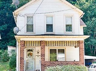 435 Crawford Run Rd, Creighton, PA 15030