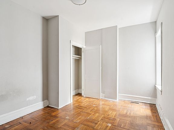 4th image of 4159 Ridge Ave #1