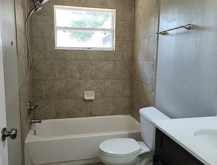 1414 Coppertree Dr — Photo 7