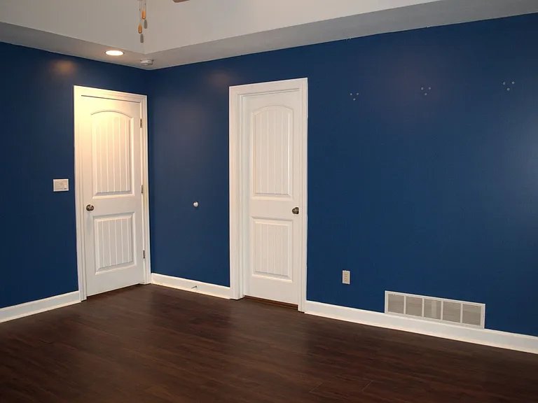 106 Corcoran Dr — Photo 18
