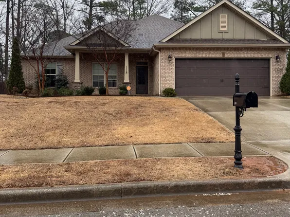 149 Santa Maria Dr, Huntsville, AL 35811