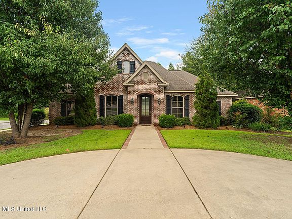 3rd image of 88 Avondale Cir