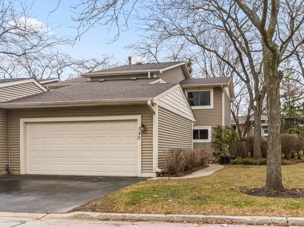 149 Brandywine Ct, Vernon Hills, IL 60061