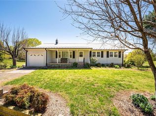 4424 Sulphur Springs Rd NE, Hickory, NC 28601