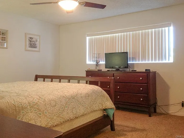 628 E Birch St — Photo 12