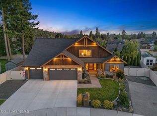 1038 E Gravelstone Ct, Hayden Lake, ID 83835