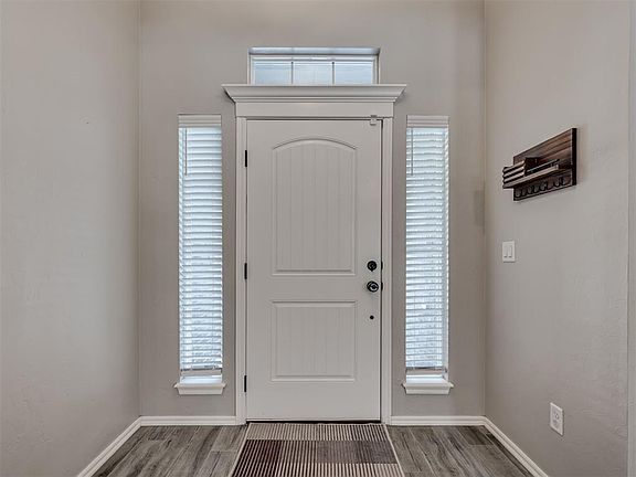 5th image of 19210 Hidden Pines Dr