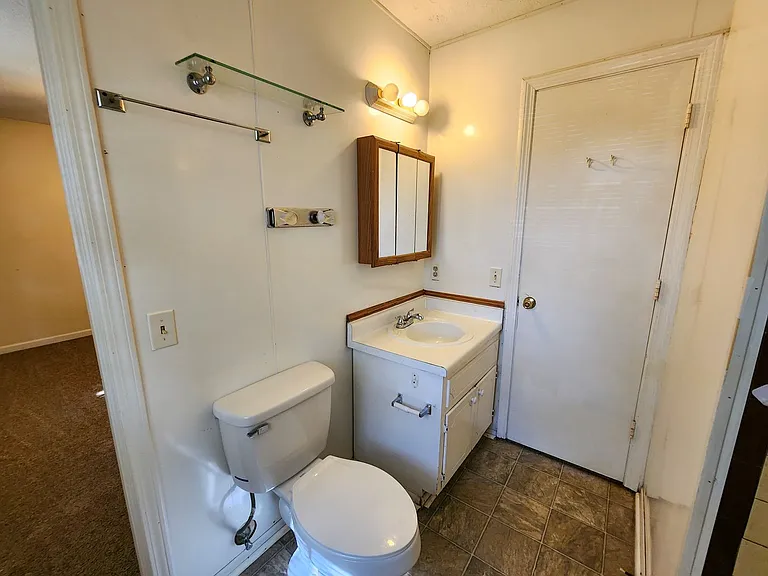 710 Heidi Ct — Photo 13