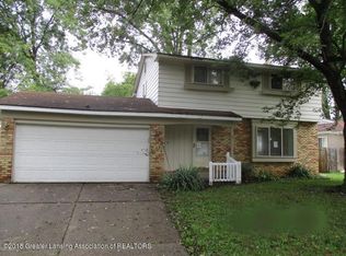 3944 Windward Dr, Lansing, MI 48911
