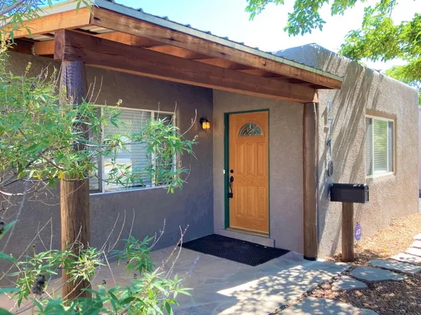 1710 Ross Pl SE, Albuquerque, NM 87108