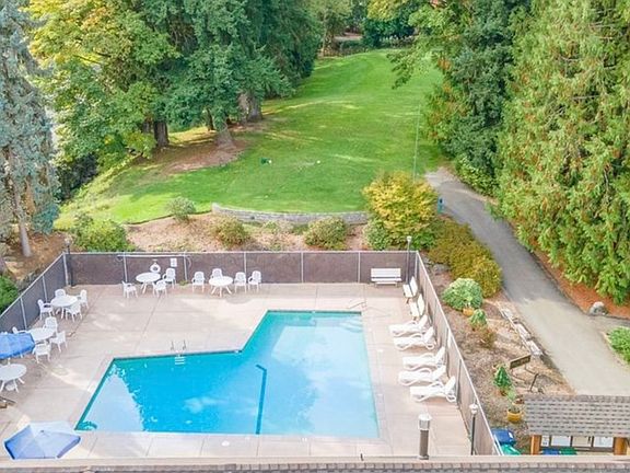 Brae Burn pool open to members 
Memorial Day thru Labor Day
8AM-10PM