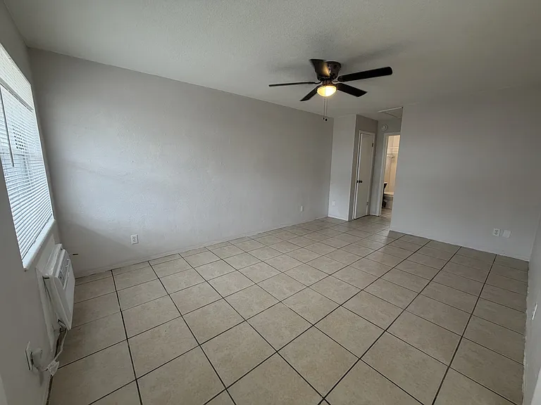 7111 Dartmouth Ave N #2 — Photo 3