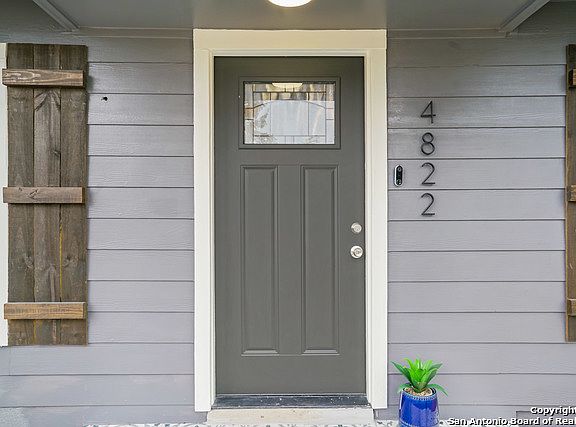 2nd image of 4822 Aspenwood Dr
