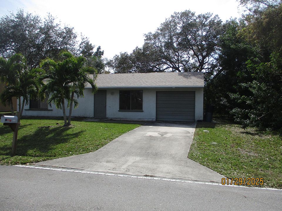 1st image of 2212 SE Maslan Avenue
