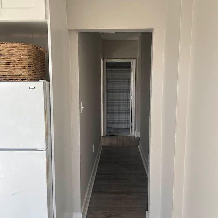 Hallway to 2 bedrooms and bathroom