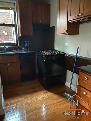 1st image of 25-50 45th St #1R