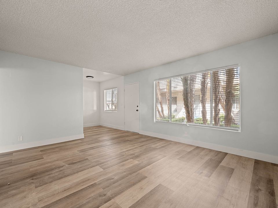 1st image of 816 Victor Ave #G7