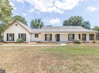 101 Primrose Ln, Warner Robins, GA 31088