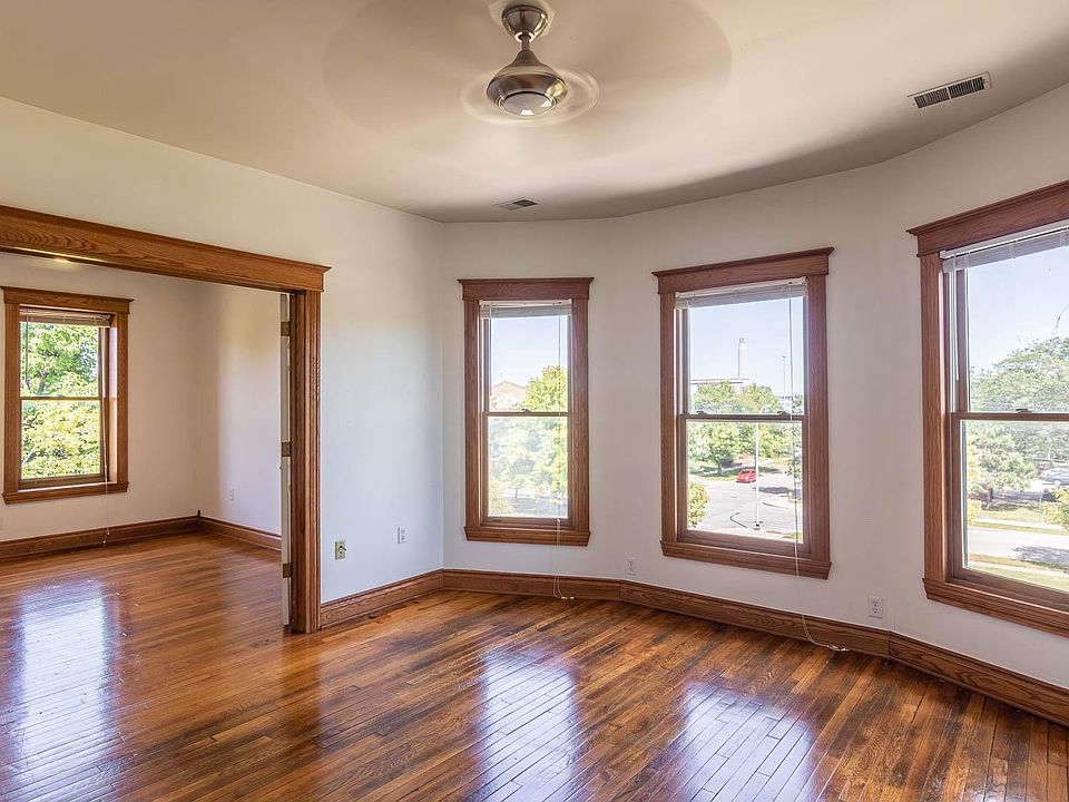 1st image of 560 E Kirby St APT 5