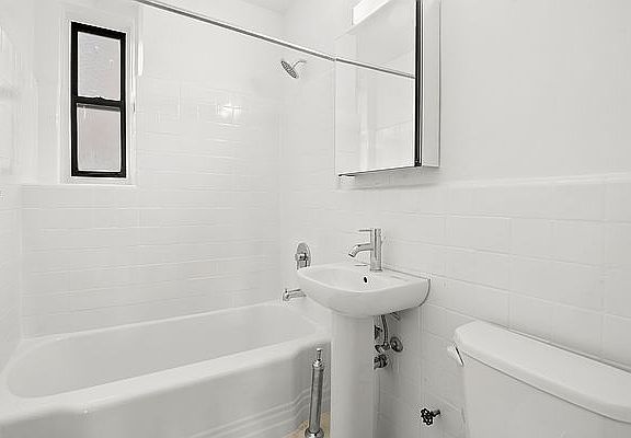5th image of 2830 Briggs Ave APT 4G