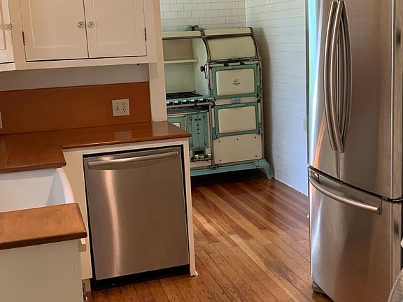Kitchen and Cook room