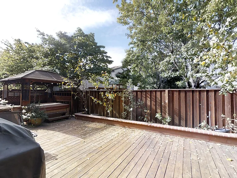 Wildflower Dr — Photo 20
