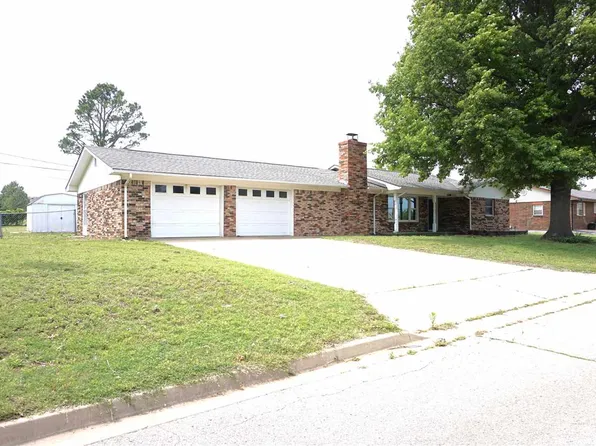 1609 Primrose Ln, Perry, OK 73077