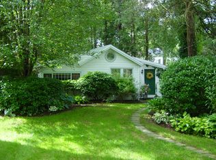 13 Fairview Ave, Darien, CT 06820