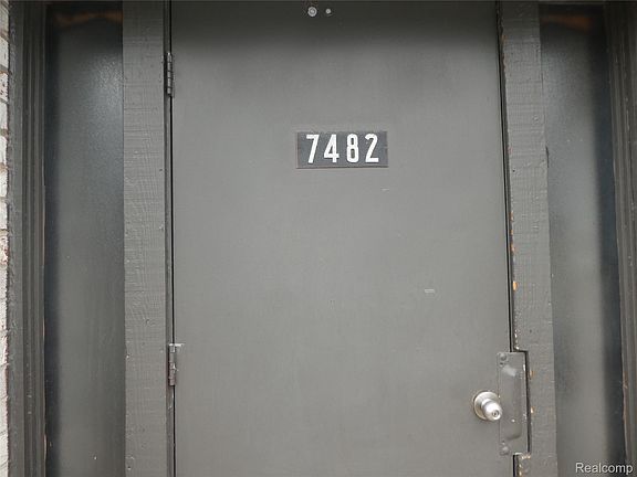 2nd image of 7482 Woodview St APT 4