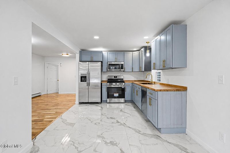 4th image of 547 5th Avenue