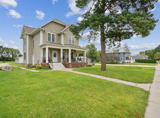 822 1st Ave W, Dyersville, IA 52040