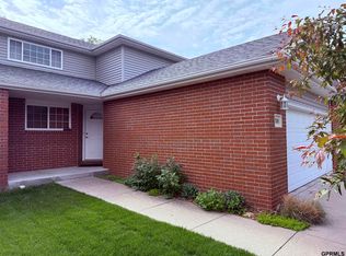 308 S 77th Ct, Lincoln, NE 68510