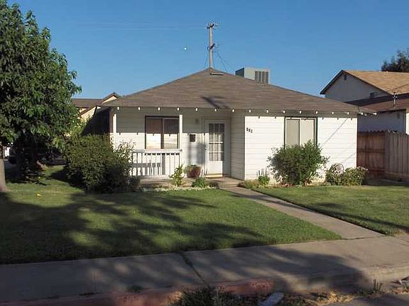 2nd image of 110 Maxwell Ave