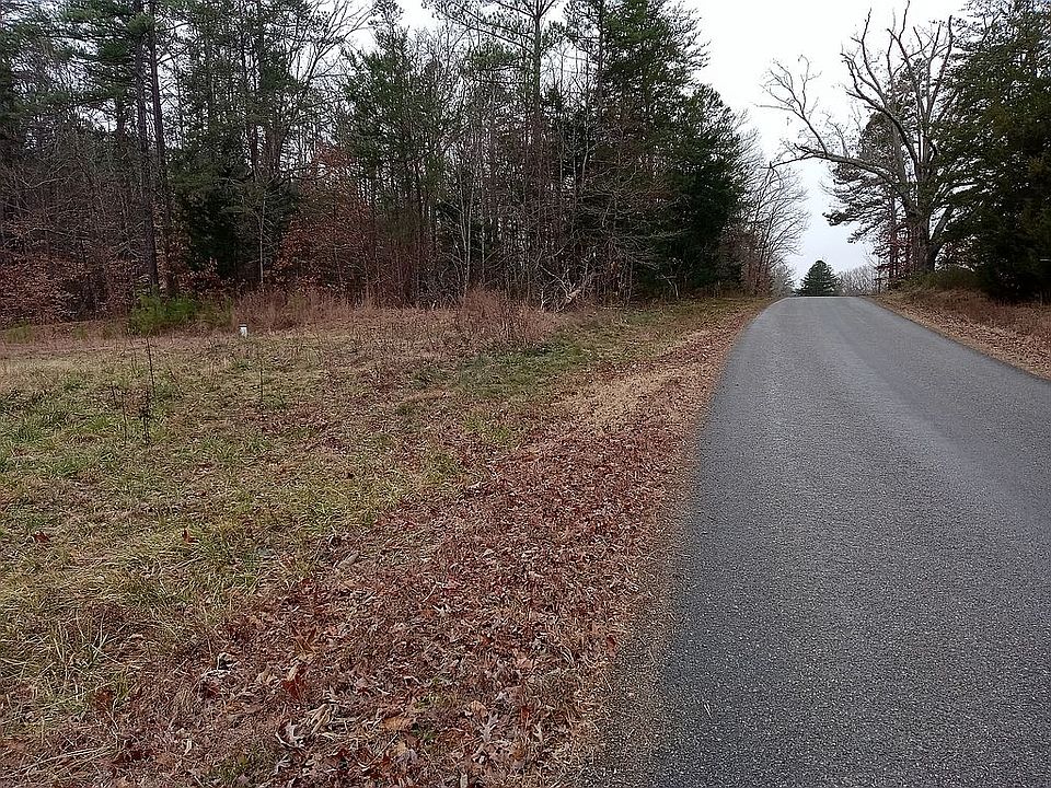 2nd image of 1334 Grape Lawn Rd