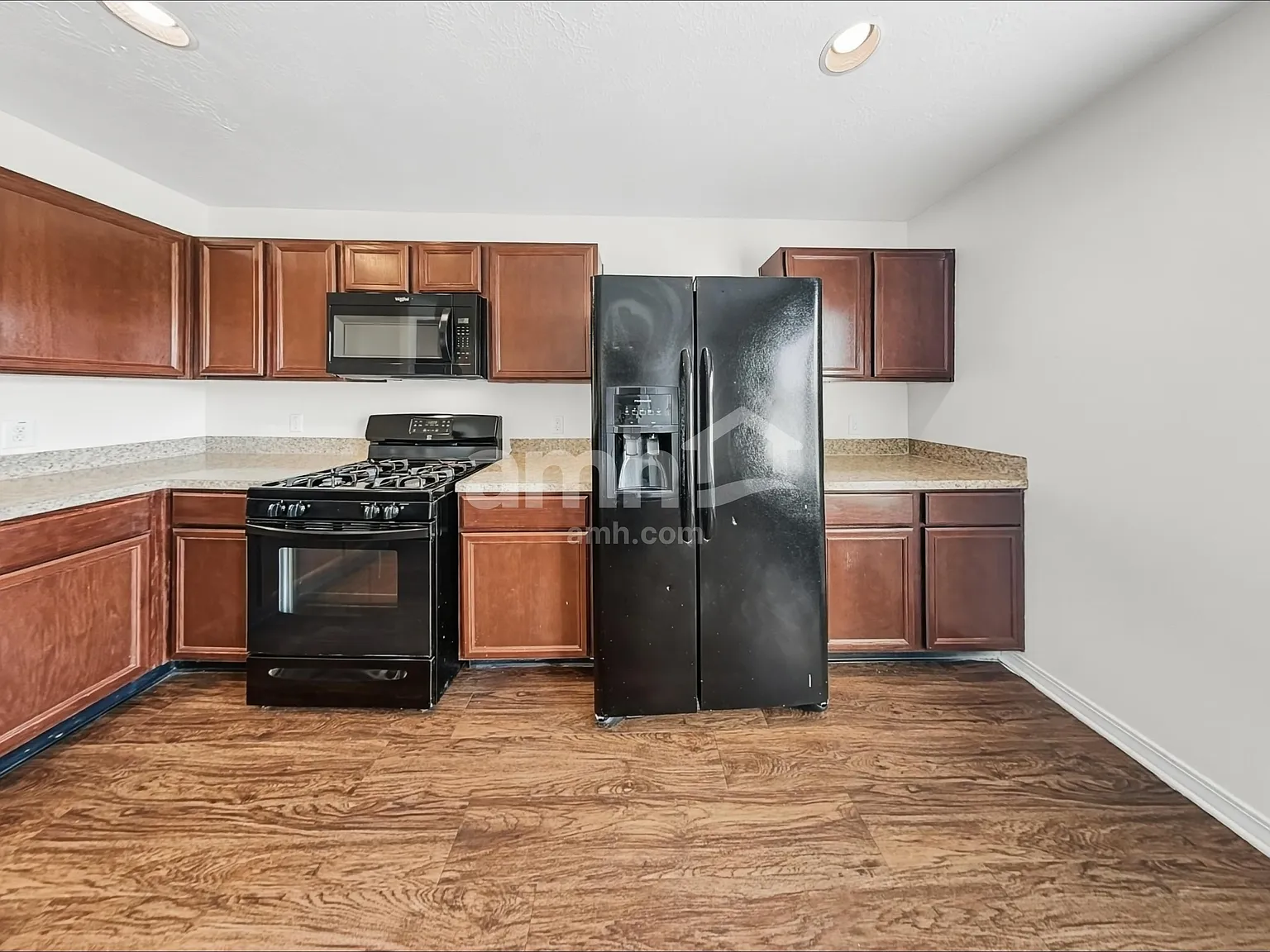 4 bed, 2.0 bath, 1680 sqft, $2,225 — Photo 4