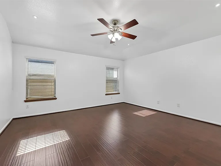 9322 Limestone Ranch Ln — Photo 37
