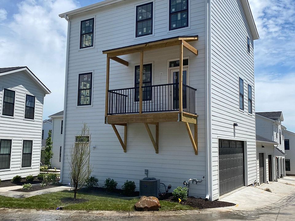 1st image of 13068 Cove Hollow Ct