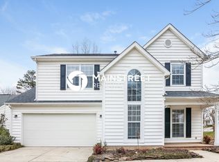 8702 Bodkin Ct, Charlotte, NC 28215