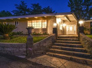 3270 Dunsmere Rd, Glendale, CA 91206