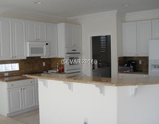 4th image of 4757 Regalo Bello St