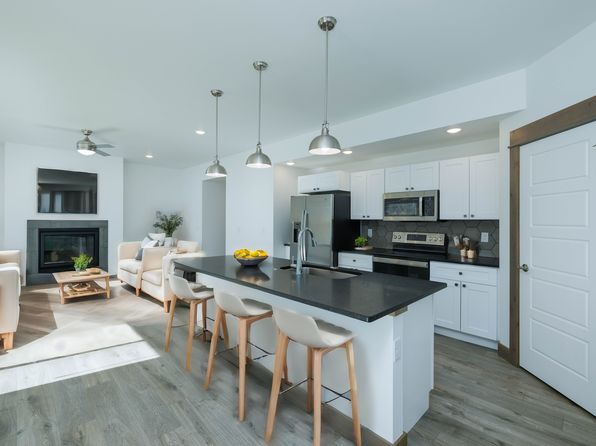 45 Black Label Way #A