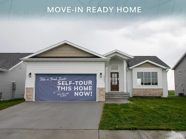 2962 74th Ave S, Fargo, ND 58104