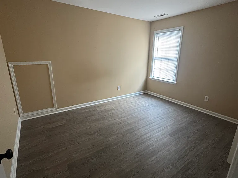 5736 Keowee Way — Photo 17