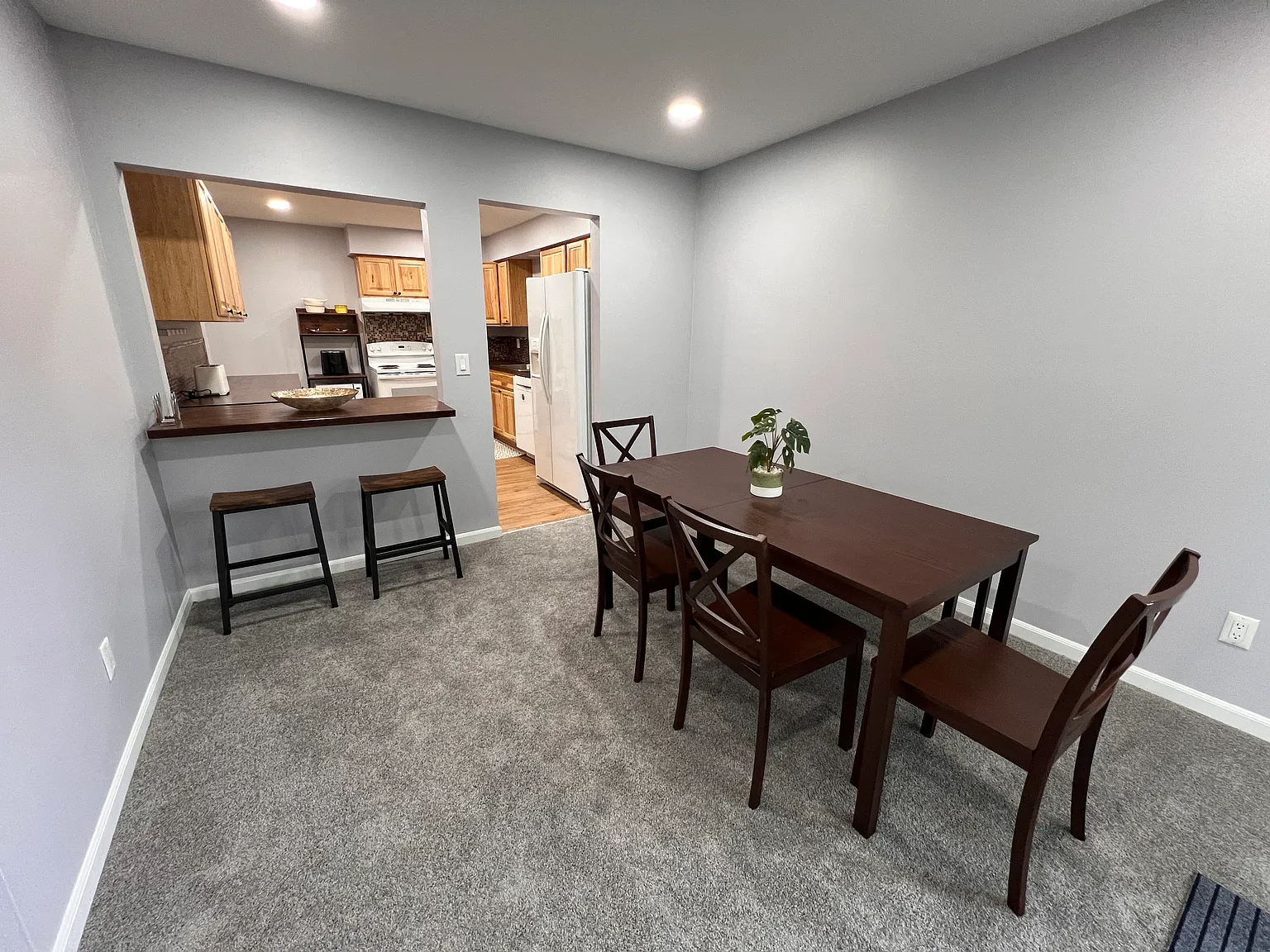 1 bed, 1190 sqft, $1,450 — Photo 4