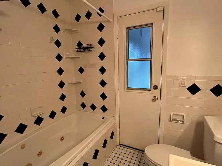 3222 Hammersmith Rd — Photo 21