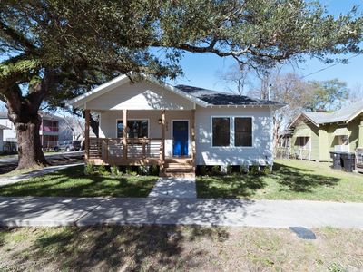 303 Henry St, Houston, TX, 77009